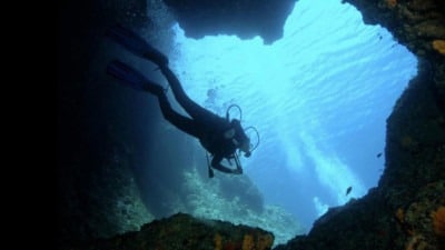 SCUBA. Activities in Paros