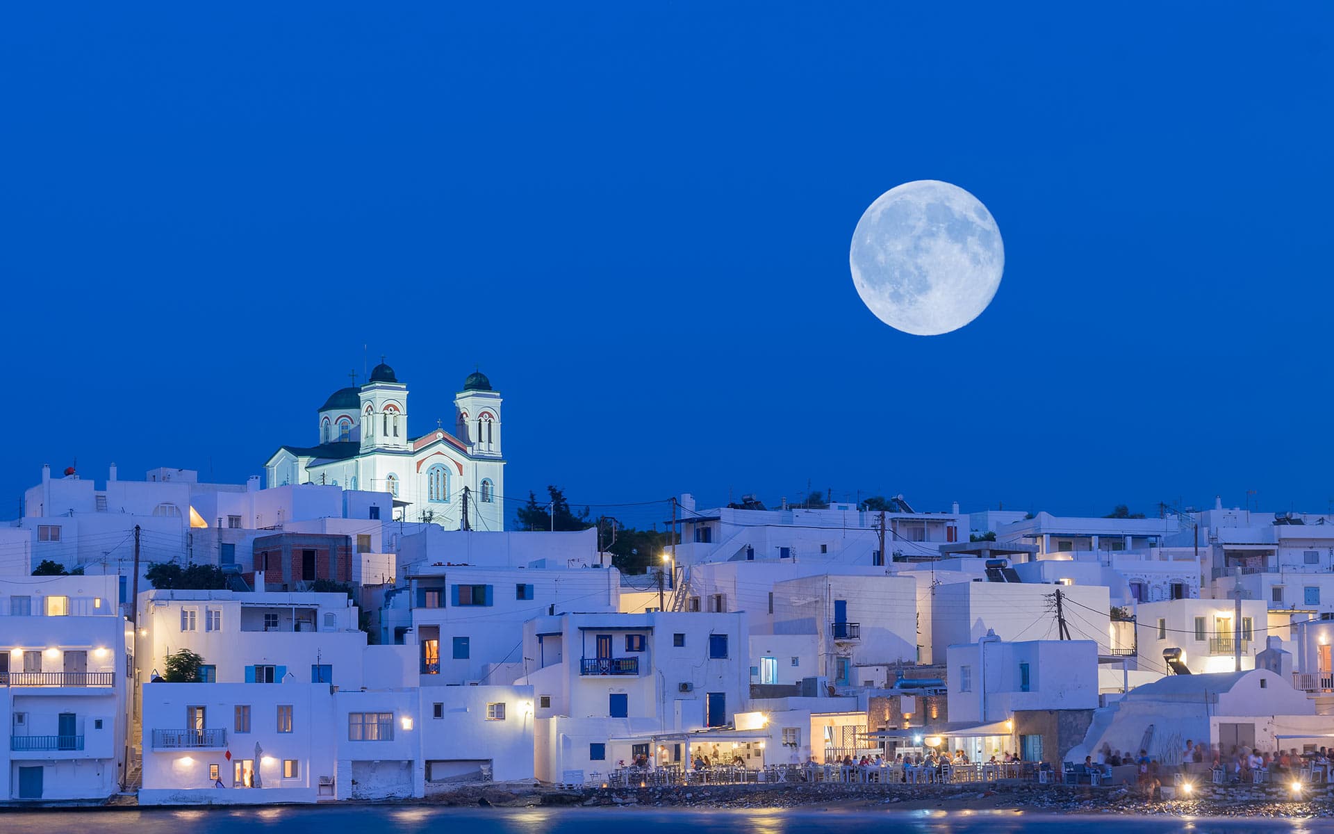 naousa paros moon