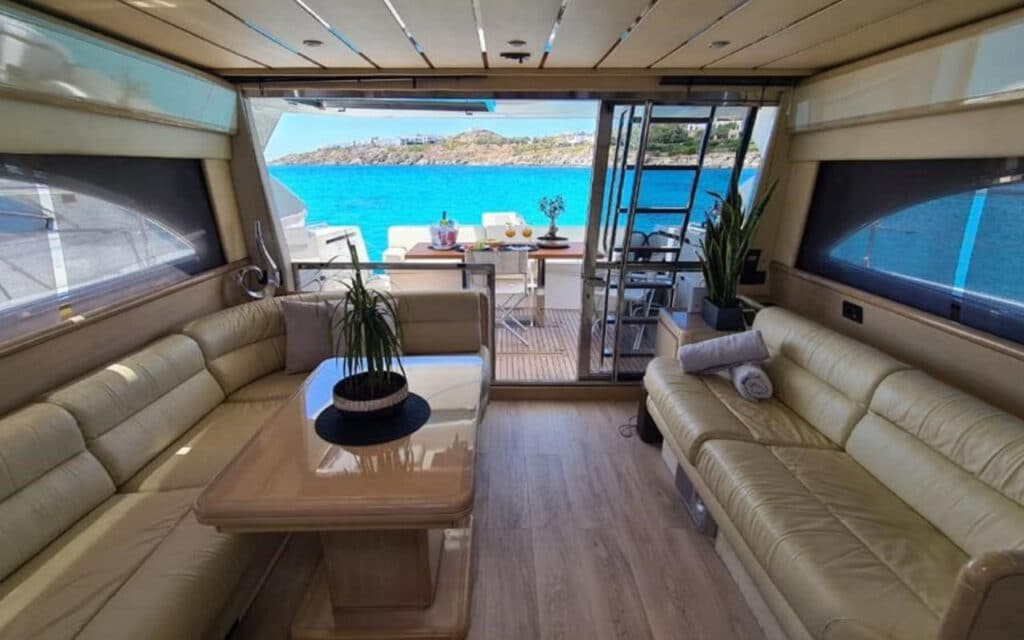 ferreti-53-paros-day-cruise-charter-boat3