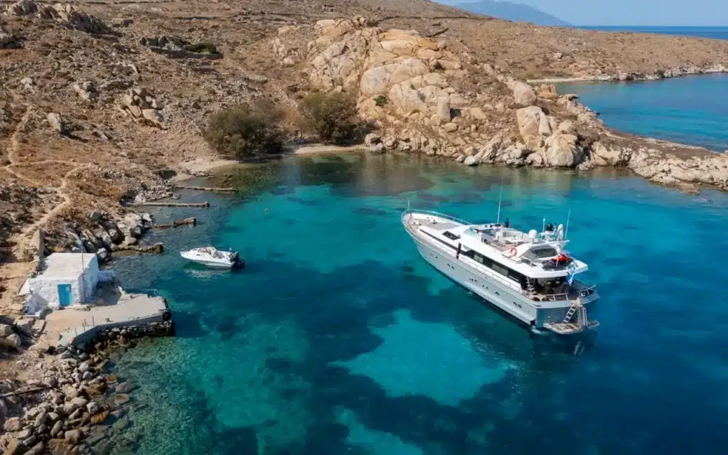 akhir90_top_view2_photo